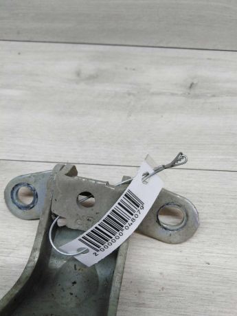 petlia-dveri-peredniaia-pravaia-nizniaia-hyundai-elantra-art-13777-big-1