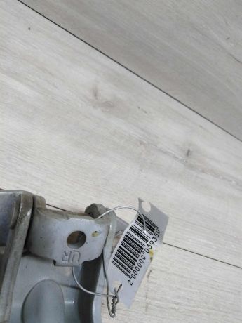 petlia-dveri-peredniaia-pravaia-verxniaia-hyundai-elantra-art-13791-big-2