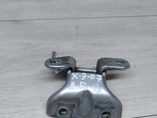 petlia-dveri-zadniaia-pravaia-verxniaia-hyundai-elantra-art-13793