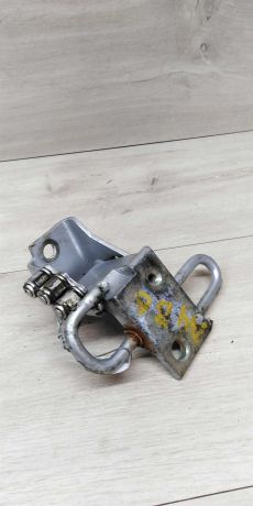 petlia-dveri-peredniaia-levaia-nizniaia-audi-a4-b6-art-13962-big-3