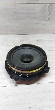 akusticeskii-dinamik-perednii-pravyi-hyundai-getz-art-13984-big-0