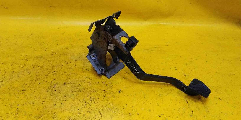 pedal-kia-magentis-art-14123-big-0