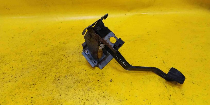 pedal-kia-magentis-art-14123-big-1