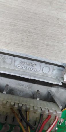 fonar-osveshheniia-salona-volvo-s40-art-14172-big-2