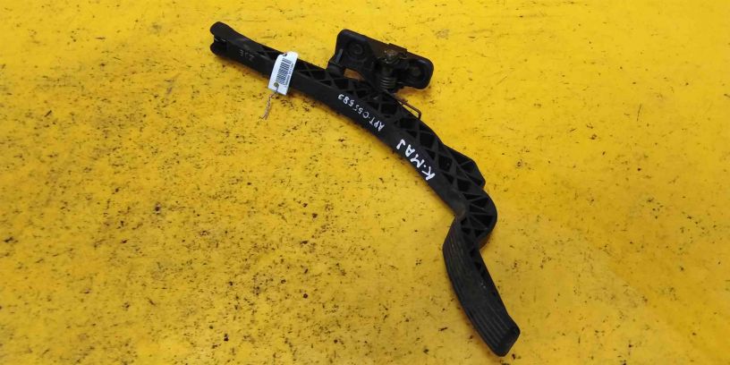 pedal-gaza-kia-magentis-ii-art-14703-big-0