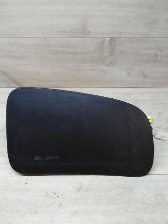 poduska-bezopasnosti-mazda-323-art-15642-big-0