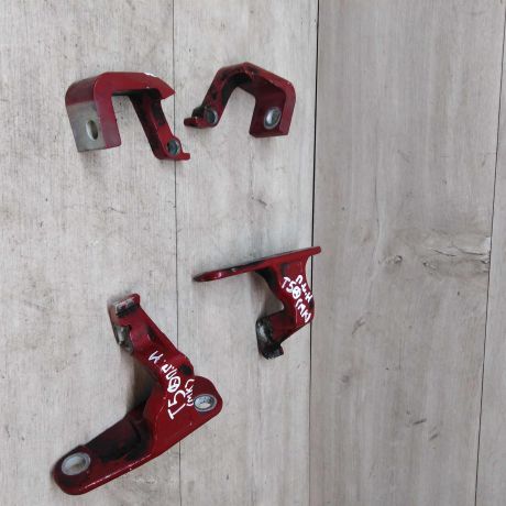 petlia-dveri-volkswagen-transporter-t5-art-15652-big-1