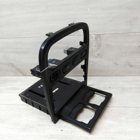 ramka-centralnoi-torpedy-kia-clarus-art-16024-big-2