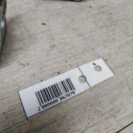 petlia-dveri-volkswagen-polo-5-art-16411-big-1