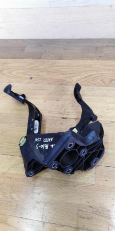 blok-pedalei-volkswagen-polo-sedan-pedalnyi-uzel-art-16793-big-2