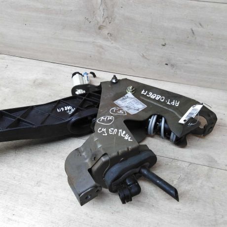 pedal-scepleniia-volkswagen-transporter-t5-art-16867-big-3