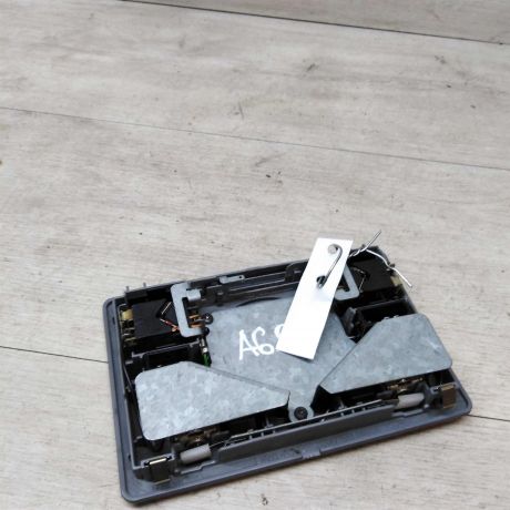 fonar-salona-audi-a6-c5-art-16984-big-1