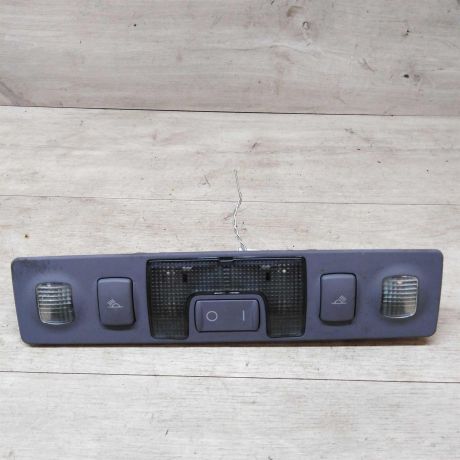 fonar-salona-audi-a6-c5-art-17044-big-0