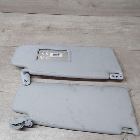 kozyrek-solncezashhitnyi-skoda-octavia-a5-art-17050-big-0