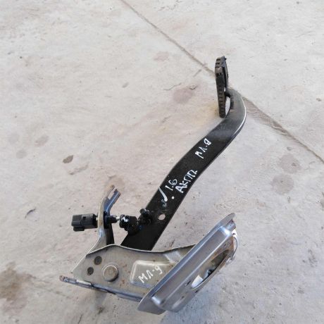 pedal-tormoza-mitsubishi-lancer-9-art-17562-big-0