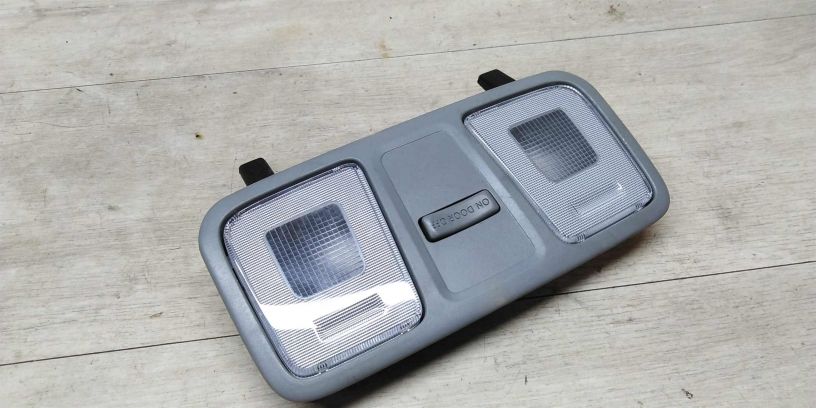 fonar-osveshheniia-salona-hyundai-solaris-art-17653-big-0