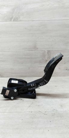 pedal-gaza-hyundai-solaris-art-17654-big-0