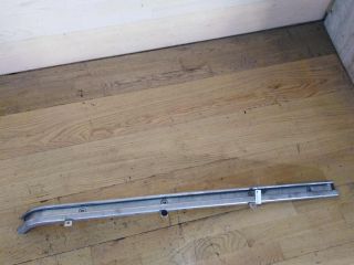 napravliaiushhie-bokovoi-pravoi-dveri-poloziax-volkswagen-transporter-t5-art-17778