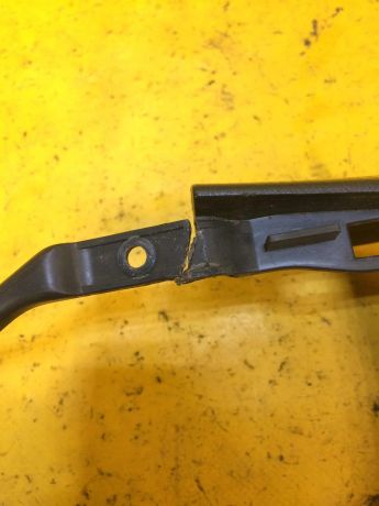 podlokotnik-nissan-almera-classic-art-17858-big-3