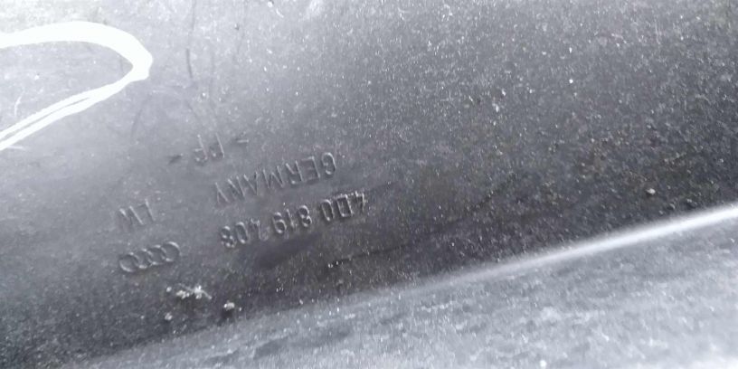 kryska-salonnogo-filtra-audi-a8-d2-art-18294-big-2