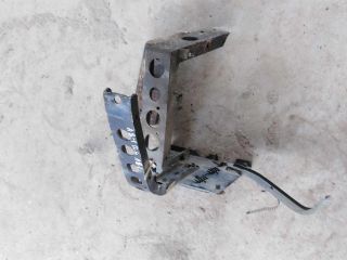 kronstein-levoi-perednei-paneli-audi-a8-d2-art-18296