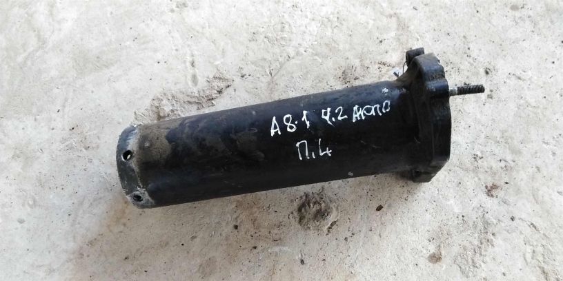 kronstein-lonzerona-levyi-audi-a8-d2-art-18304-big-0