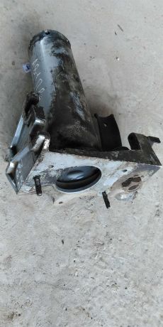 kronstein-pravyi-perednii-lonzerona-audi-a8-d2-art-18309-big-1