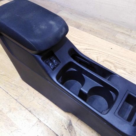 podlokotnik-mitsubishi-lancer-10-art-18553-big-0