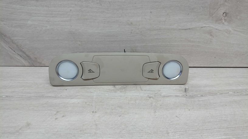 fonar-osveshheniia-salona-audi-a6-c6-art-18638-big-0