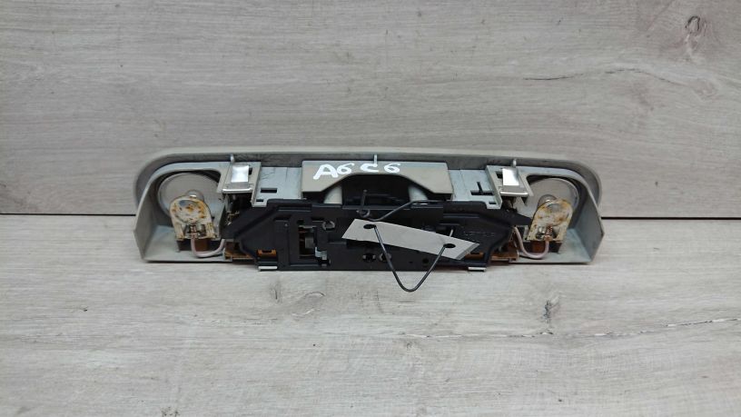 fonar-osveshheniia-salona-audi-a6-c6-art-18638-big-1