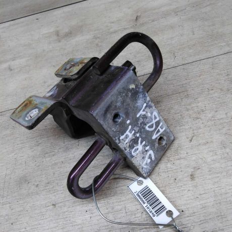 petlia-dveri-zadniaia-pravaia-nizniaia-audi-a8-d2-art-18770-big-1