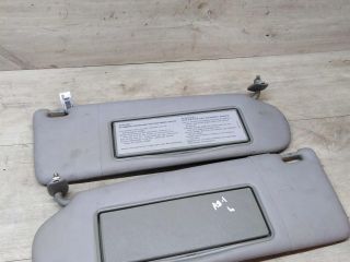 kozyrek-solncezashhitnyi-audi-a8-d2-art-18782