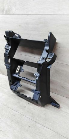 ramka-vnutrenniaia-torpedy-centralnaia-volkswagen-transporter-t5-art-19177-big-1