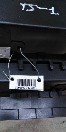 ramka-vnutrenniaia-torpedy-centralnaia-volkswagen-transporter-t5-art-19177-big-3