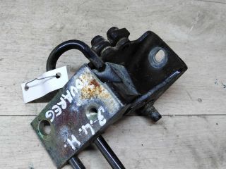 petlia-dveri-zadniaia-levaia-nizniaia-volkswagen-touareg-art-19903