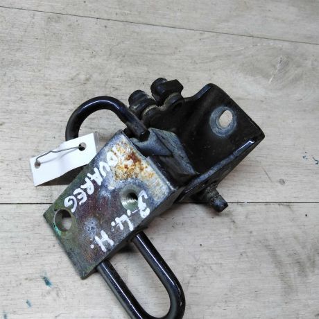 petlia-dveri-zadniaia-levaia-nizniaia-volkswagen-touareg-art-19903-big-0