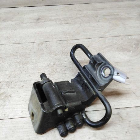 petlia-dveri-peredniaia-pravaia-nizniaia-volkswagen-touareg-art-19939-big-0