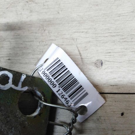 petlia-dveri-peredniaia-pravaia-nizniaia-volkswagen-touareg-art-19939-big-2