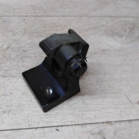 petlia-dveri-zadniaia-levaia-verxniaia-volkswagen-touareg-art-19940-big-2