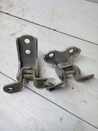 petlia-dveri-pravaia-toyota-camry-v40-2-stuki-art-20126-big-0