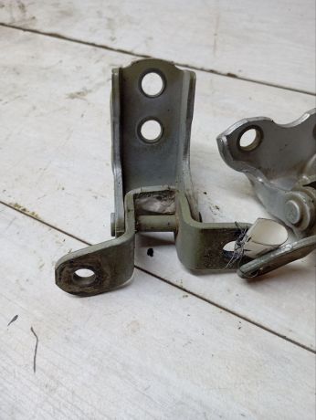 petlia-dveri-pravaia-toyota-camry-v40-2-stuki-art-20126-big-4