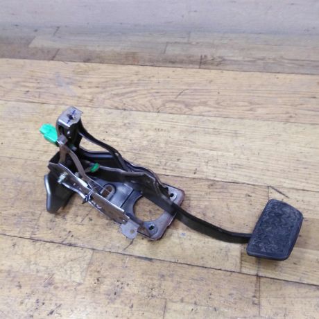pedal-tormoza-toyota-camry-40-art-20174-big-0