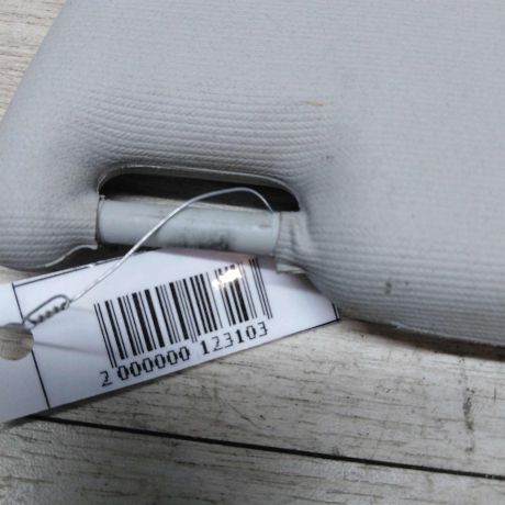 kozyrek-solncezashhitnyi-volkswagen-passat-b6-art-20565-big-1