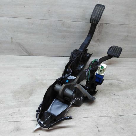 pedalnyi-uzel-ford-c-max-art-20933-big-1