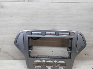 ramka-centralnaia-torpedy-ford-mondeo-4-art-22082