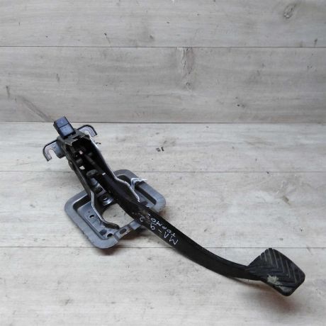 pedal-tormoza-mitsubishi-lancer-9-art-23575-big-1