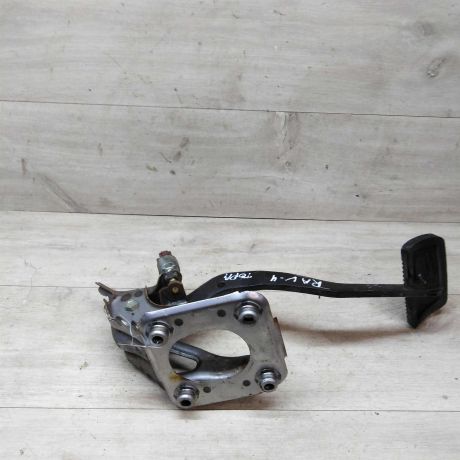 pedal-tormoza-toyota-rav4-20i-3s-fe-art-24533-big-1