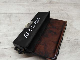 pepelnica-audi-a8-d2-art-25023