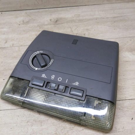 fonar-osveshheniia-salona-audi-a8-d2-art-25024-big-0