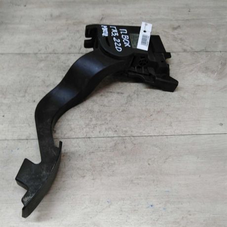 pedal-gaza-peugeot-boxer-art-25548-big-0